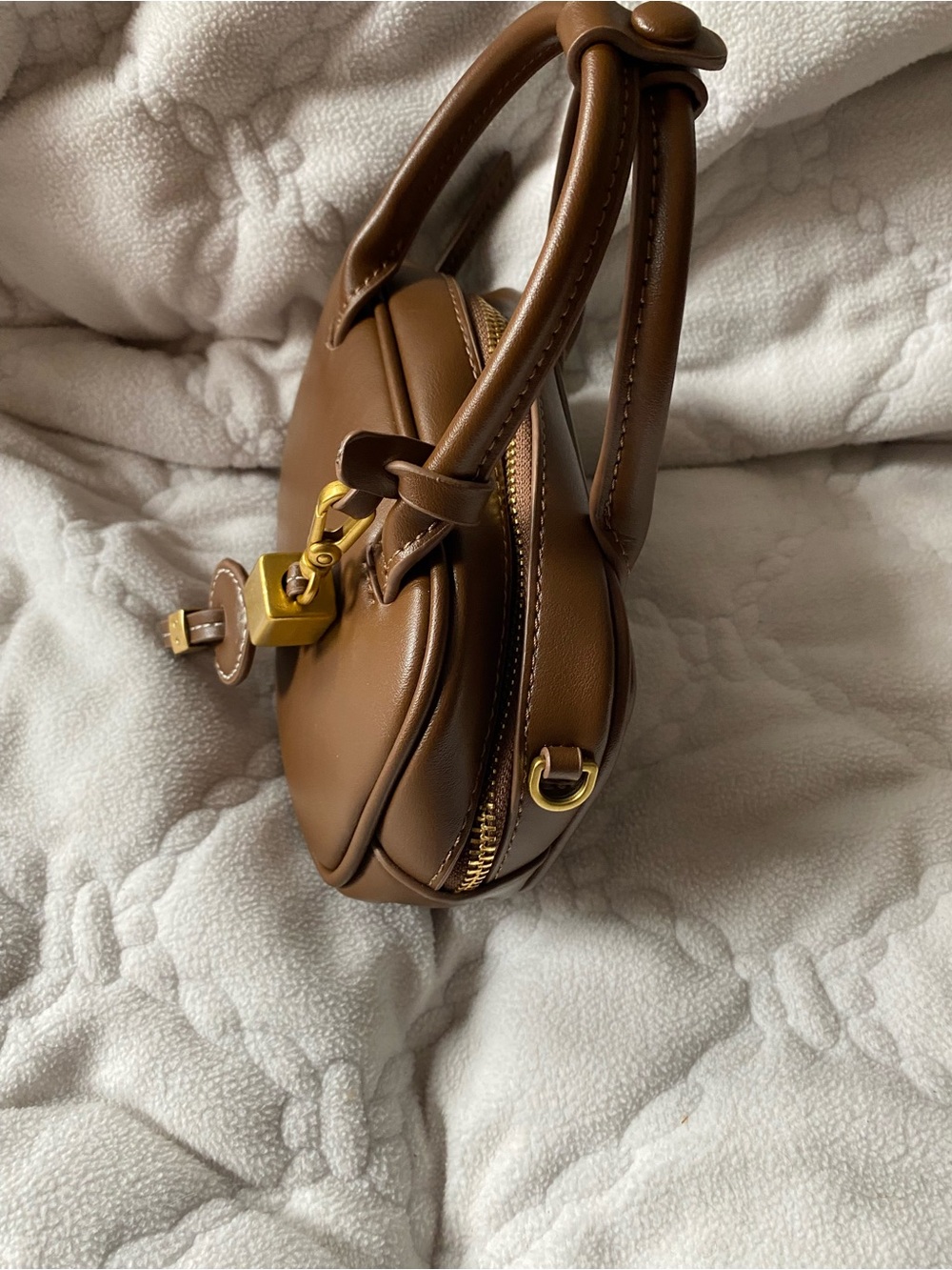 Zara Brown Leather Crossbody Bag with Gold Hardware - Picture 2 of 6